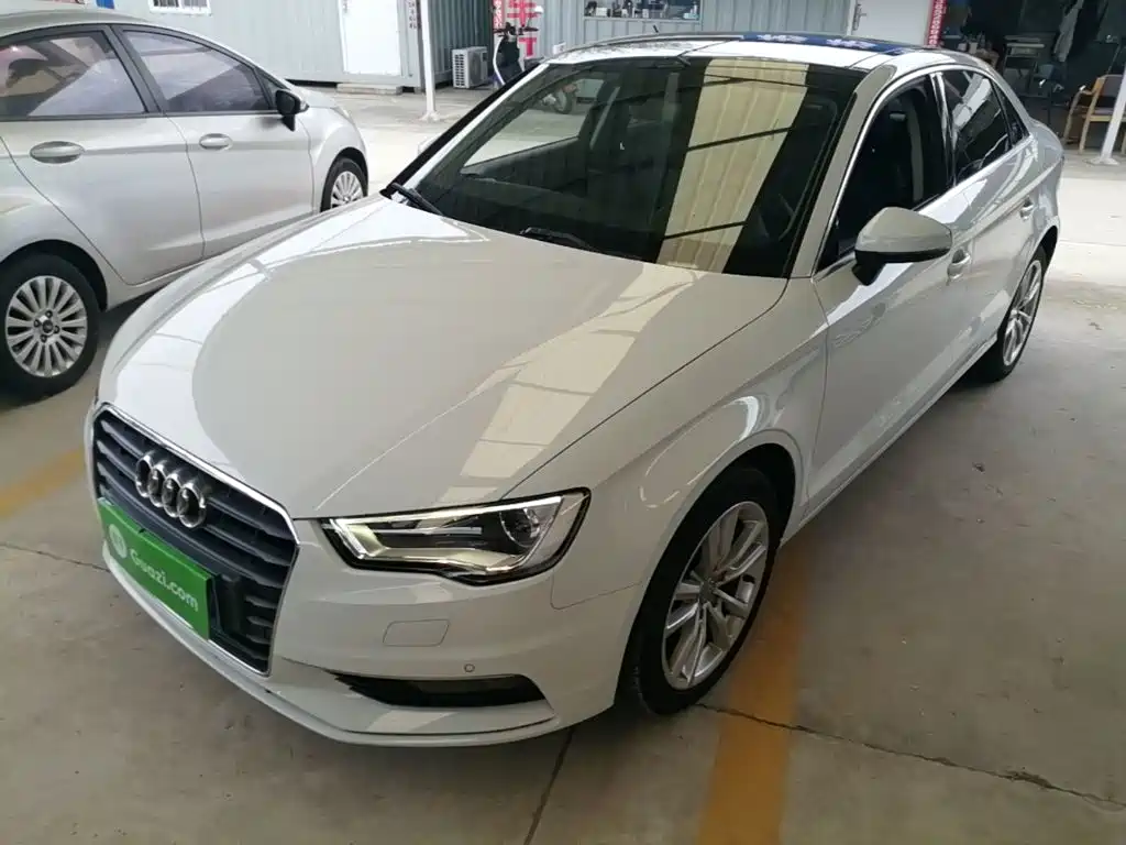 Audi A3 2015 Limousine 35 TFSI Million Dollar Commemorative Comfort Edition купить на сайте DeffCars