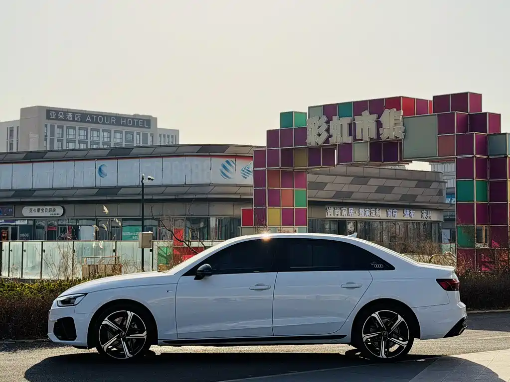 Audi A4L 2024 40 TFSI luxury and dynamic model купить на сайте DeffCars