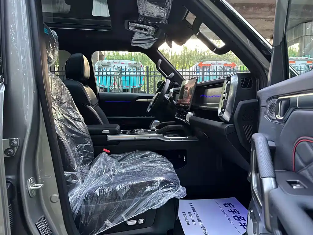 Jietu Traveler C-DM 2026 model 212km Huawei Qiankun Zhijia 5 seats купить на сайте DeffCars