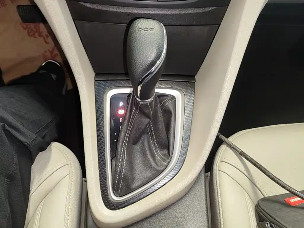 Yinglang 2019 15T dual-clutch interconnected elite model National V купить на сайте DeffCars