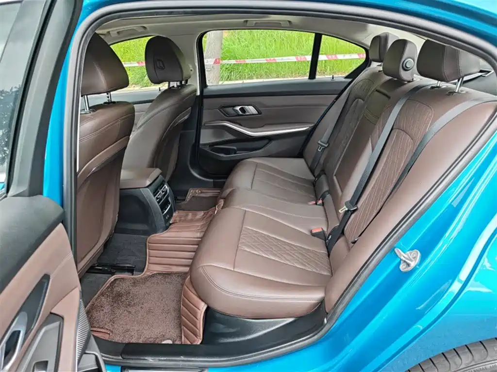 BMW i3 2022 eDrive 35 L купить на сайте DeffCars