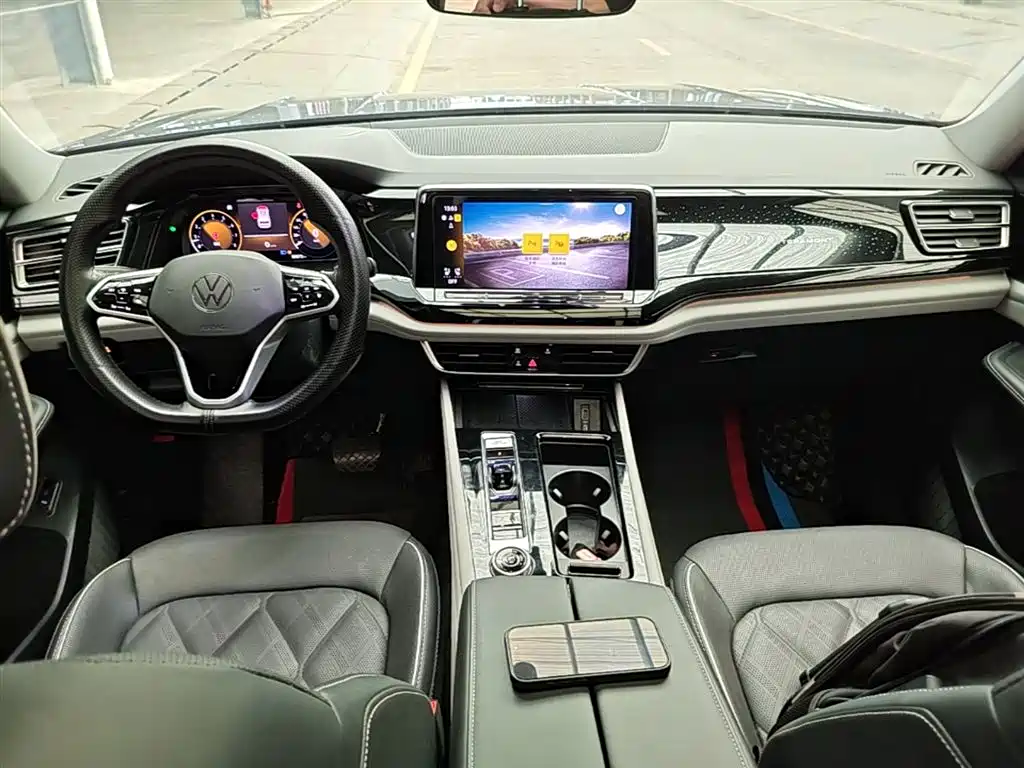 Touron 2023 530 V6 four-wheel drive flagship version купить на сайте DeffCars