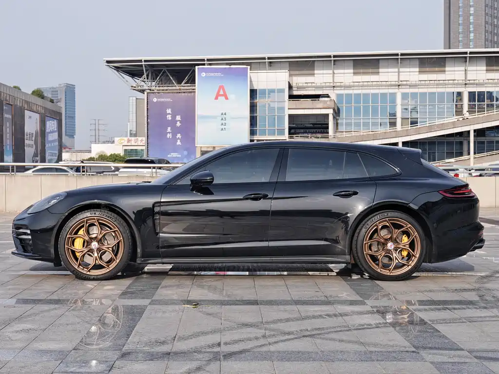 Panamera 2017 Panamera 4 Sport Turismo 3.0T купить на сайте DeffCars