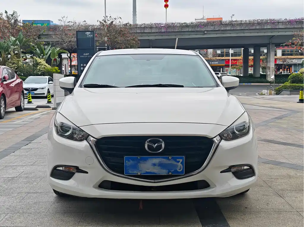 Mazda3 Angkesela 2017 Sedan 1.5L Automatic Comfort Type National V купить на сайте DeffCars
