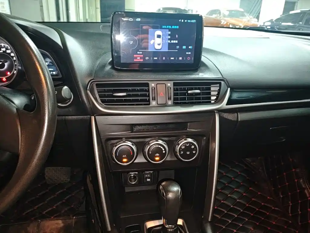 Mazda CX-4 2016 2.0L automatic two-wheel drive Blue Sky Vibrant Edition купить на сайте DeffCars