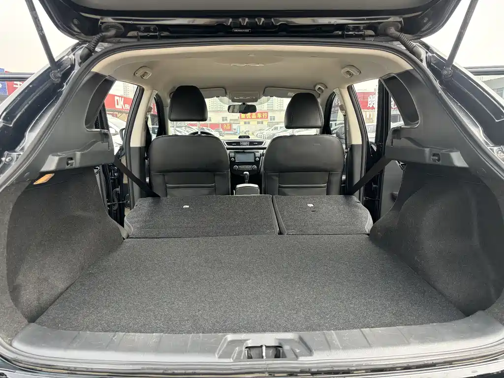Qashqai 2017 2.0L CVT Smart Edition National V купить на сайте DeffCars