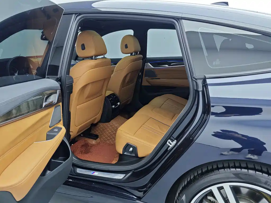 BMW 6 Series GT 2022 630i M Sports Package купить на сайте DeffCars