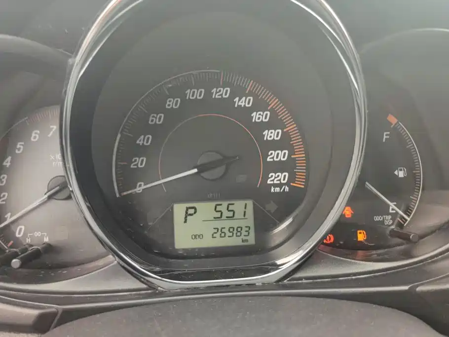 YARiS L 2020 1.5L CVT leading version купить на сайте DeffCars