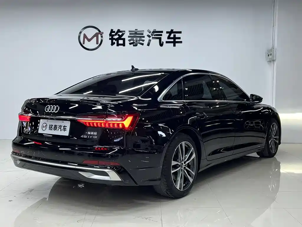 Audi A6L 2023 40 TFSI luxury and dynamic model купить на сайте DeffCars
