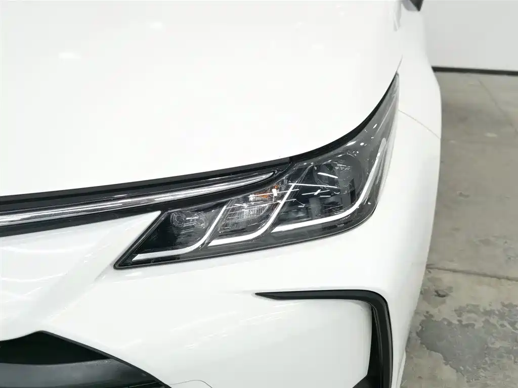 Corolla 2021 1.2T S-CVT Pioneer PLUS Edition купить на сайте DeffCars