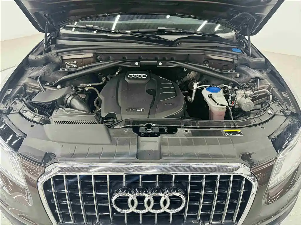 Audi Q5 2017 Plus 40 TFSI Technology купить на сайте DeffCars