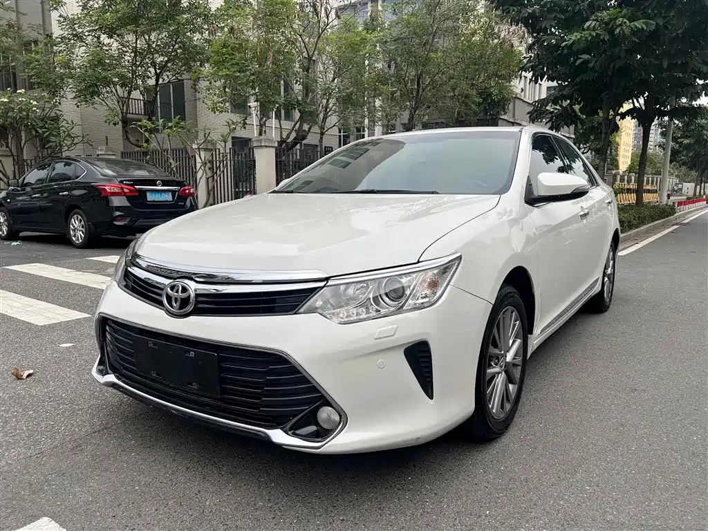 Camry 2016 2.5G 10th Anniversary Deluxe Navigation Edition купить на сайте DeffCars