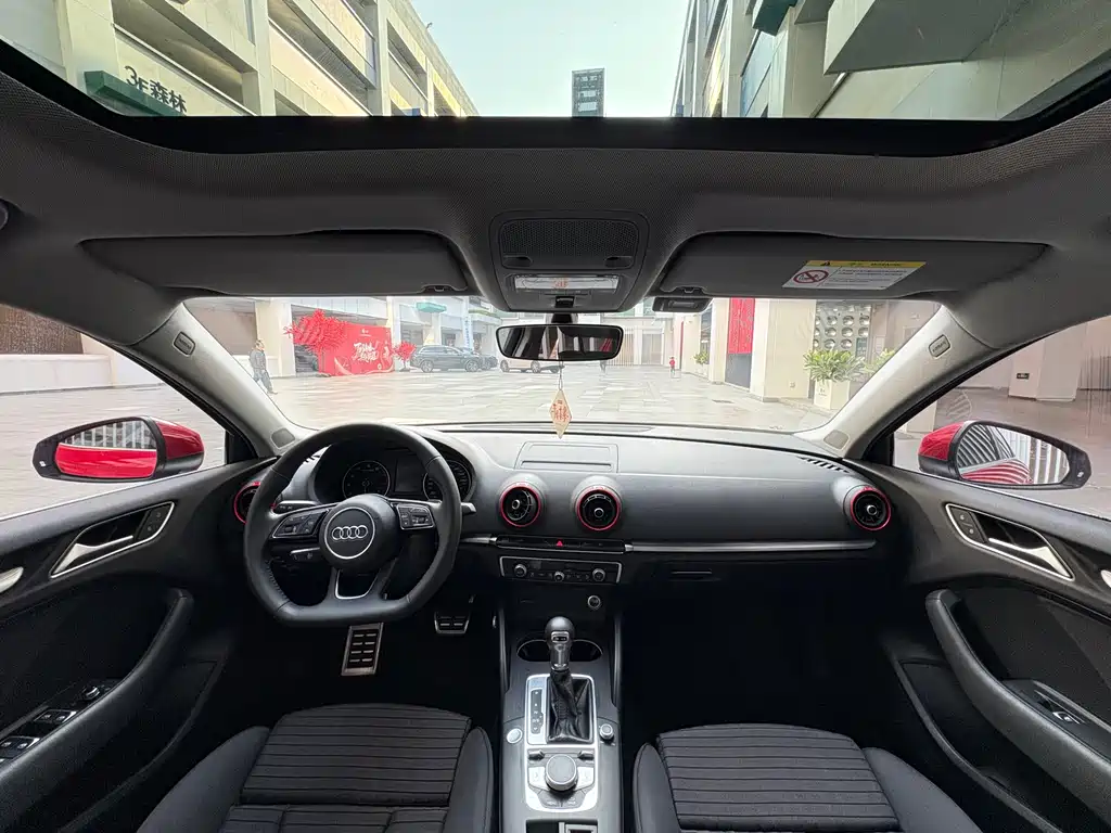 Audi A3 2020 Limousine 35 TFSI Sports National VI купить на сайте DeffCars