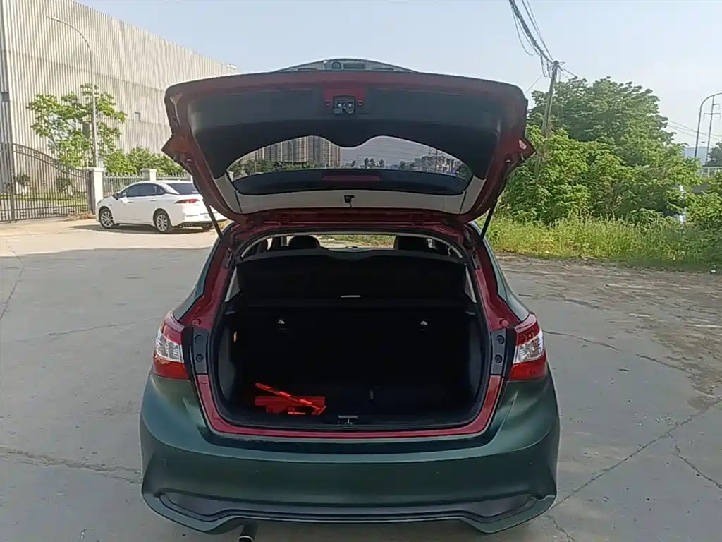 Tiida 2019 1.6L CVT Smart Edition National VI купить на сайте DeffCars