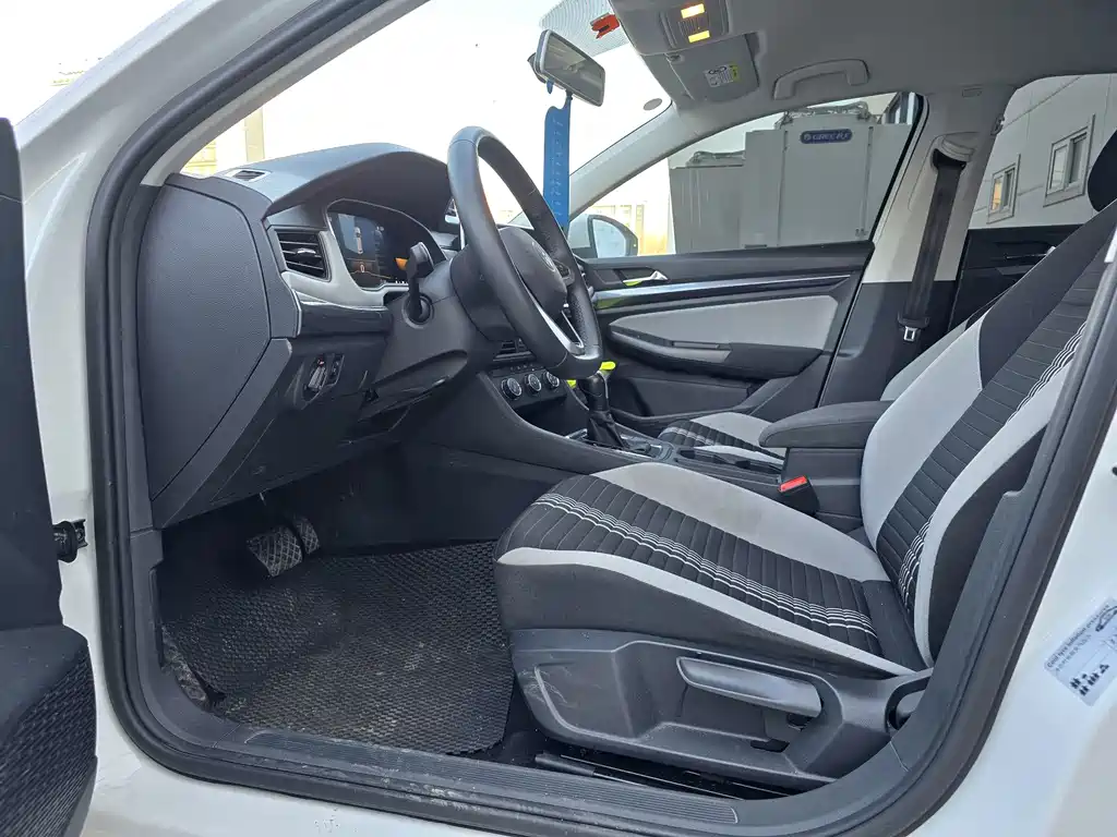 Bora 2024 200TSI DSG Changxing Edition купить на сайте DeffCars