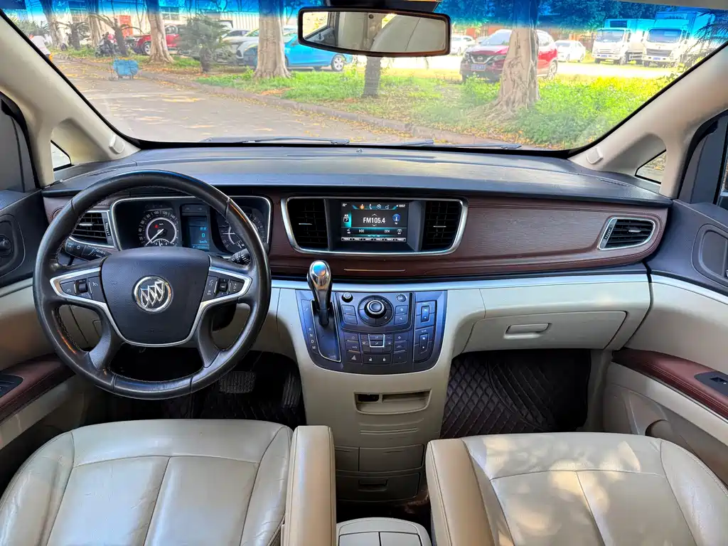 Buick GL8 2018 28T luxury model National VI купить на сайте DeffCars