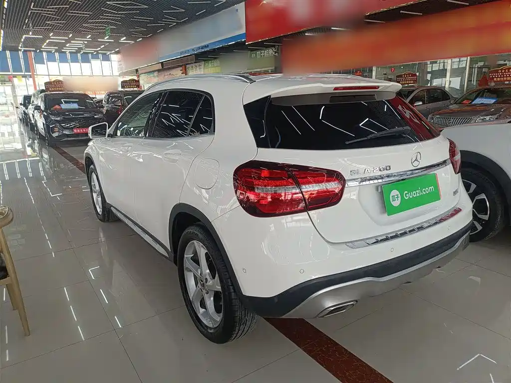 Mercedes-Benz GLA 2018 GLA 200 Dynamic купить на сайте DeffCars