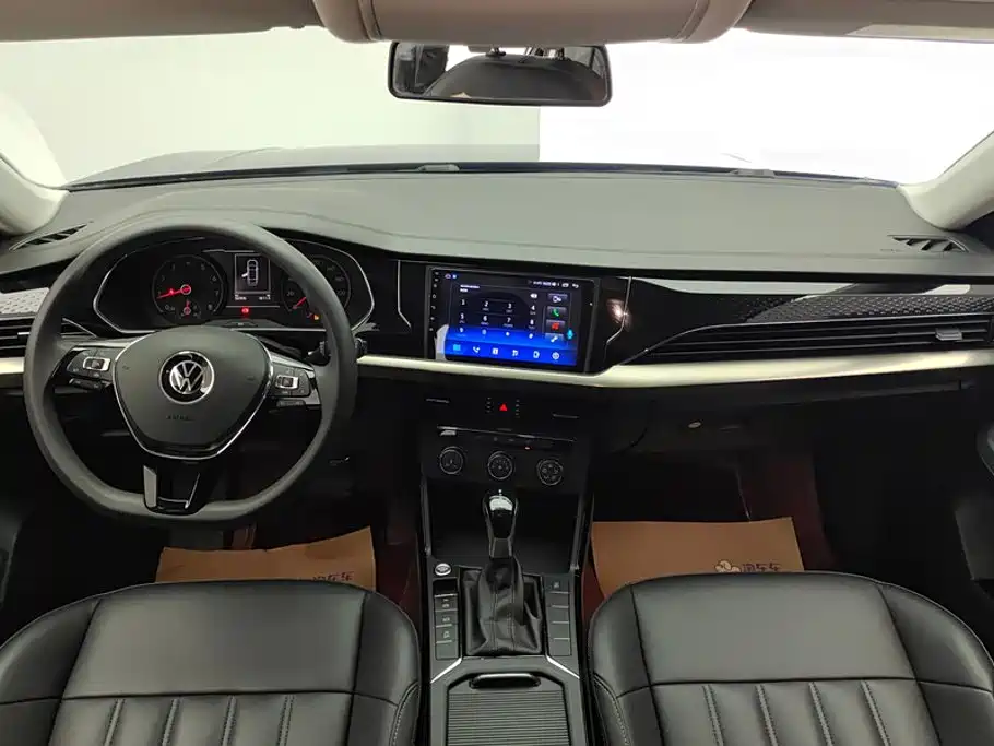 Passat 2020 facelift 280TSI Business Edition National VI купить на сайте DeffCars