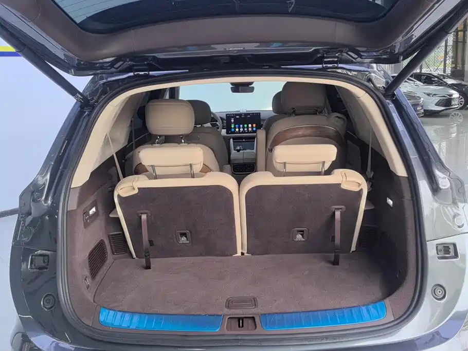 Aito M7 2024 1.5T smart drive four-wheel Max version 6 seats купить на сайте DeffCars