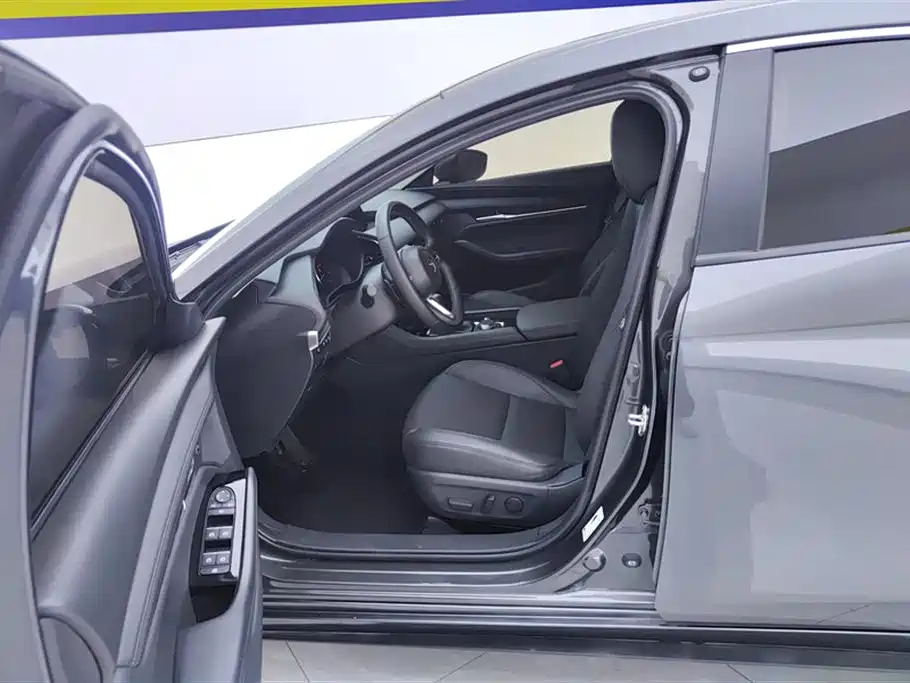 Mazda3 Angkesela 2023 2.0L automatic quality version купить на сайте DeffCars