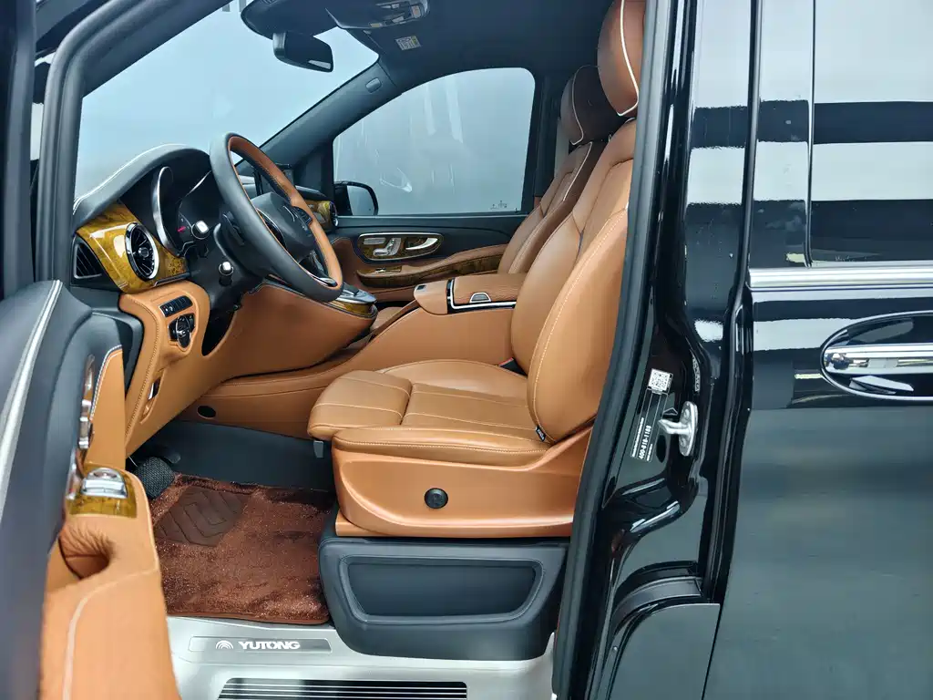 Ketibach 2023 2.0T Bach MH7 7-seater купить на сайте DeffCars