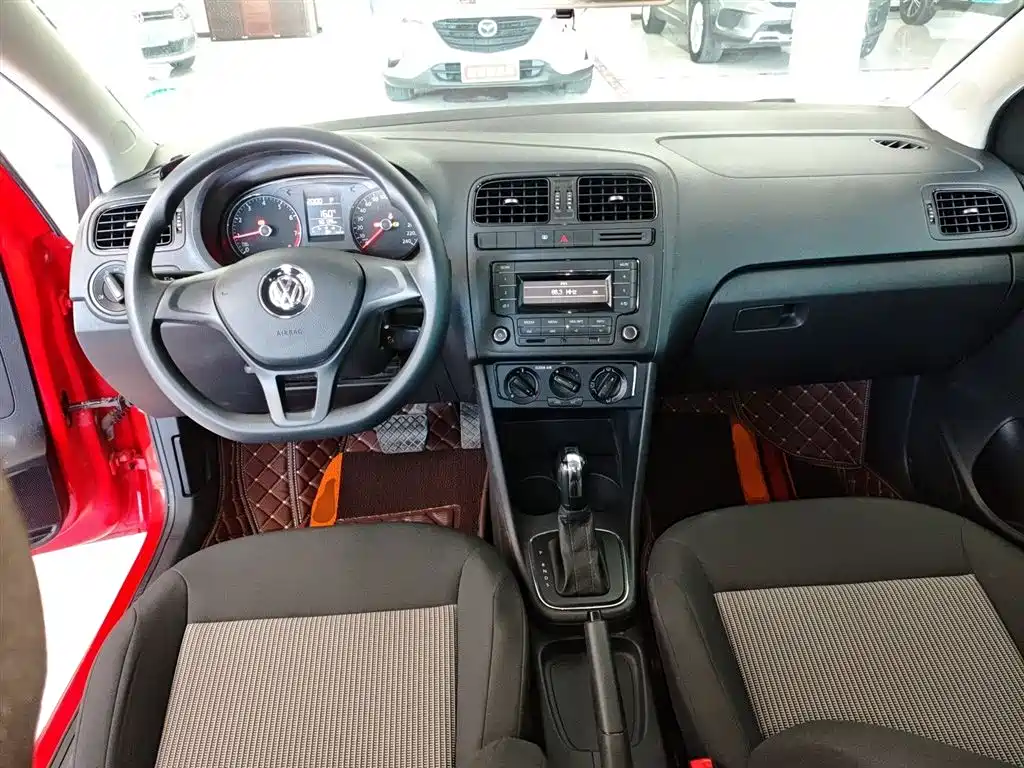 Polo 2016 1.4L automatic fashion model купить на сайте DeffCars