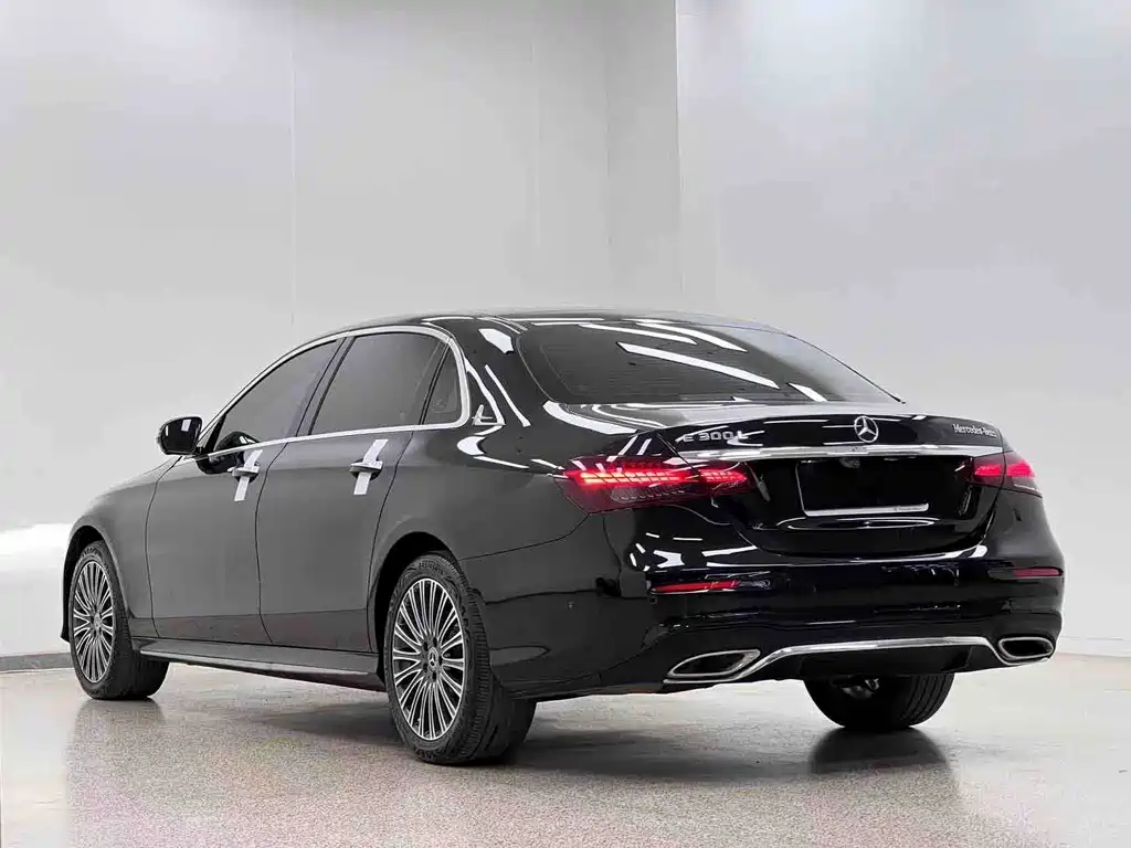 Mercedes-Benz E-Class 2023 E 300 L Sports Luxury купить на сайте DeffCars