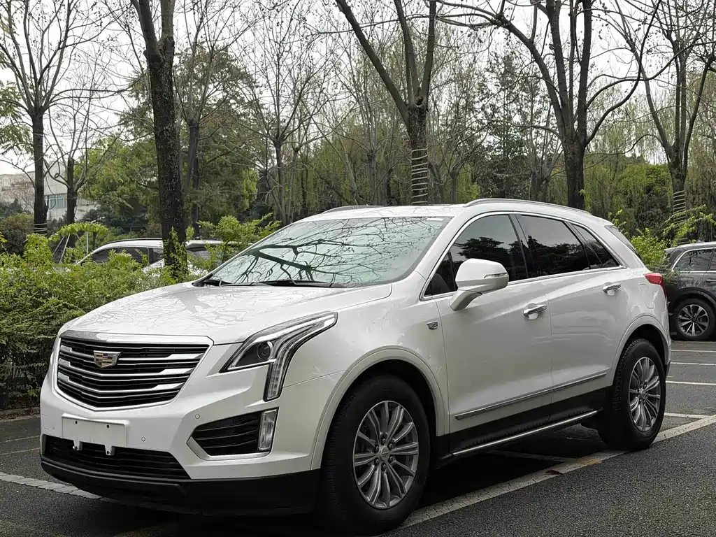Cadillac XT5 2018 25T luxury model купить на сайте DeffCars