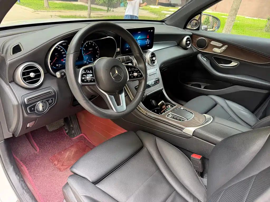 Mercedes-Benz GLC 2020 facelift GLC 260 L 4MATIC luxury model купить на сайте DeffCars