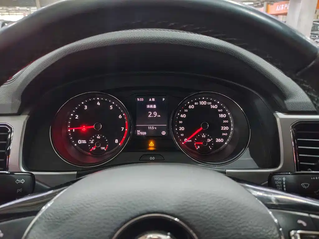 Touron 2017 380TSI four-wheel drive luxury version купить на сайте DeffCars