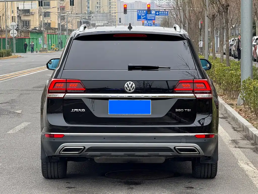 Touron 2020 facelift 380TSI four-wheel drive luxury version купить на сайте DeffCars