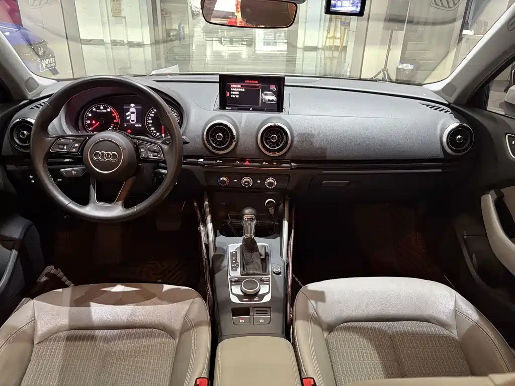 Audi A3 2020 Limousine 35 TFSI Fashion Type National VI купить на сайте DeffCars