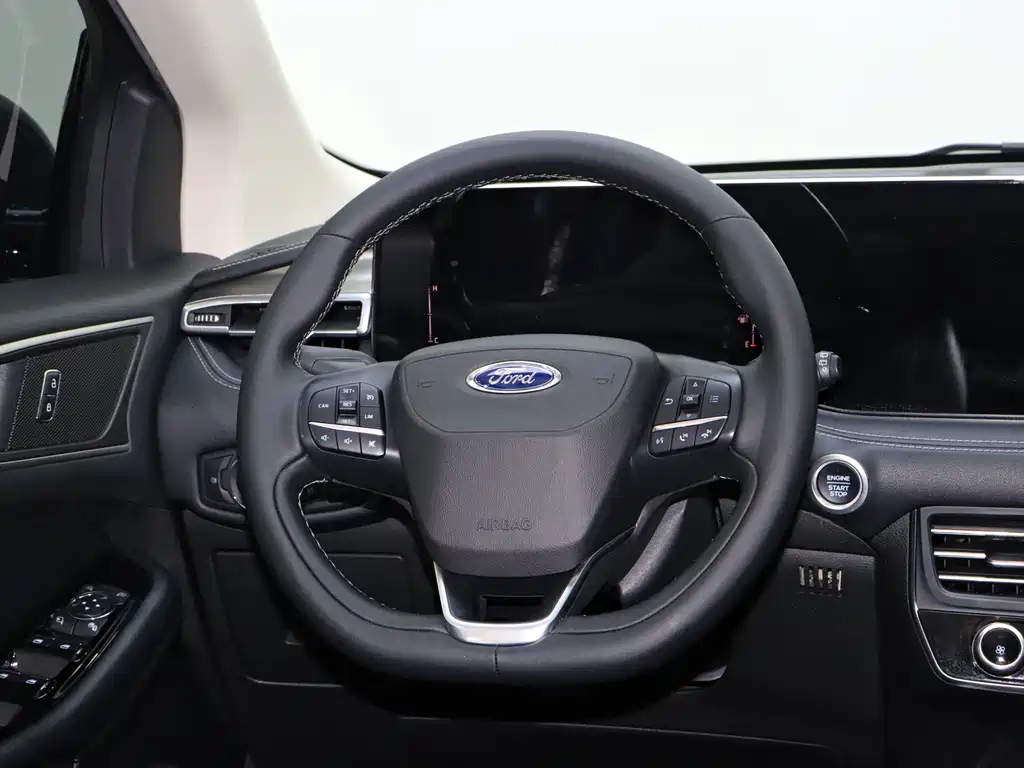 Ruijie 2021 PLUS EcoBoost 245 2WD Elite 5-seater купить на сайте DeffCars