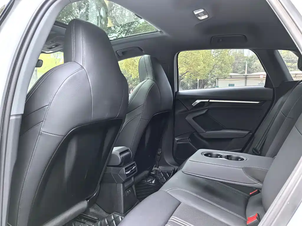 Audi A3 2023 Sportback 35 TFSI stylish and sporty купить на сайте DeffCars