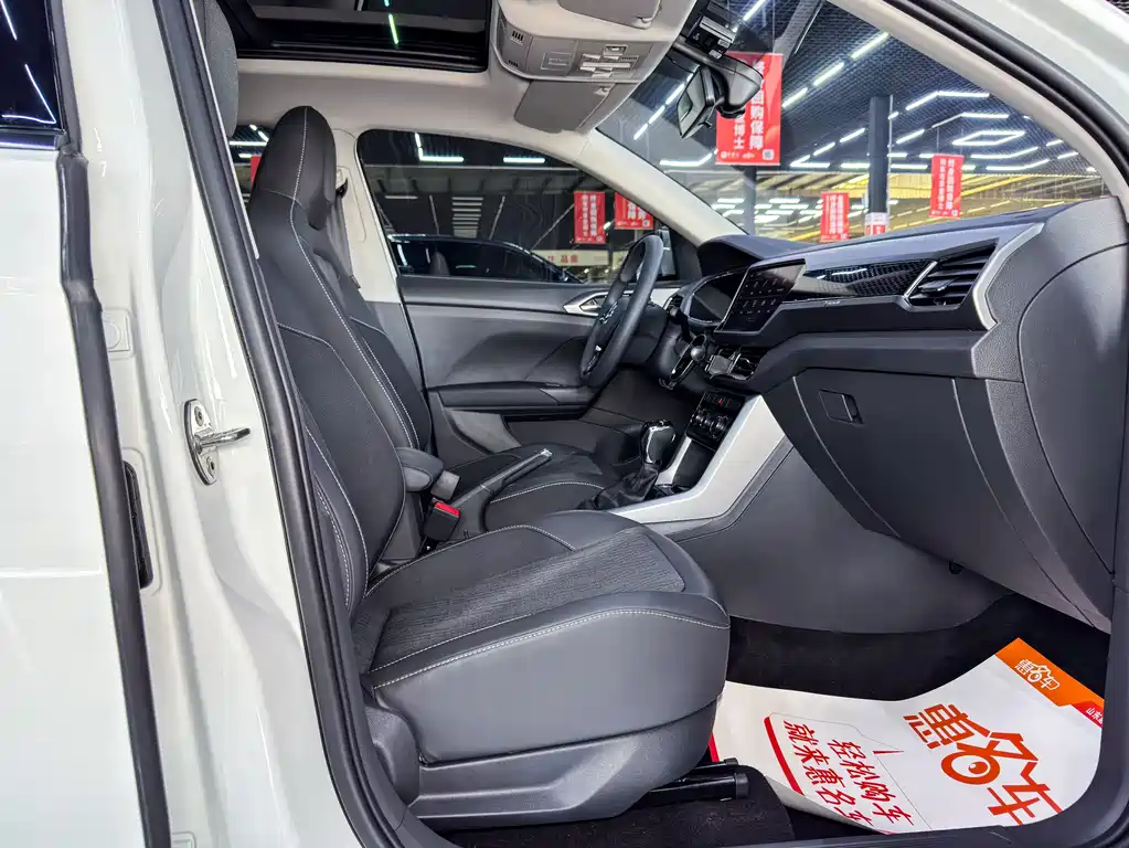 Tukai 2023 300TSI DSG Comfort Edition купить на сайте DeffCars
