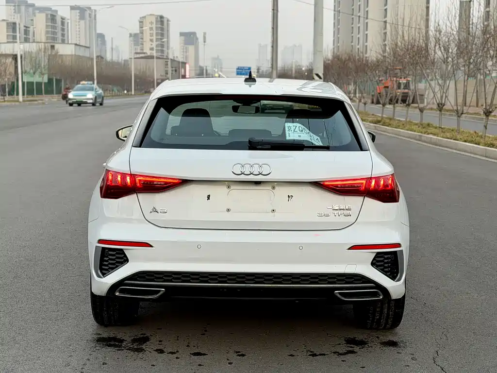 Audi A3 2024 Sportback 35 TFSI stylish and sporty купить на сайте DeffCars