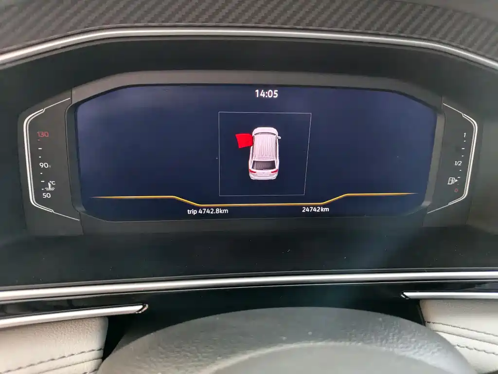 Tiguan L 2024 330TSI automatic two-wheel drive R-Line version купить на сайте DeffCars