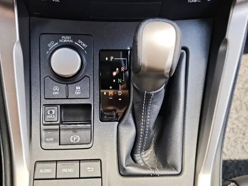 Lexus NX 2016 200 AWD Advanced Edition купить на сайте DeffCars