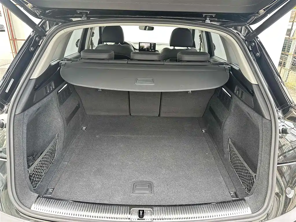 Audi Q5L 2022 40T luxury and dynamic model купить на сайте DeffCars