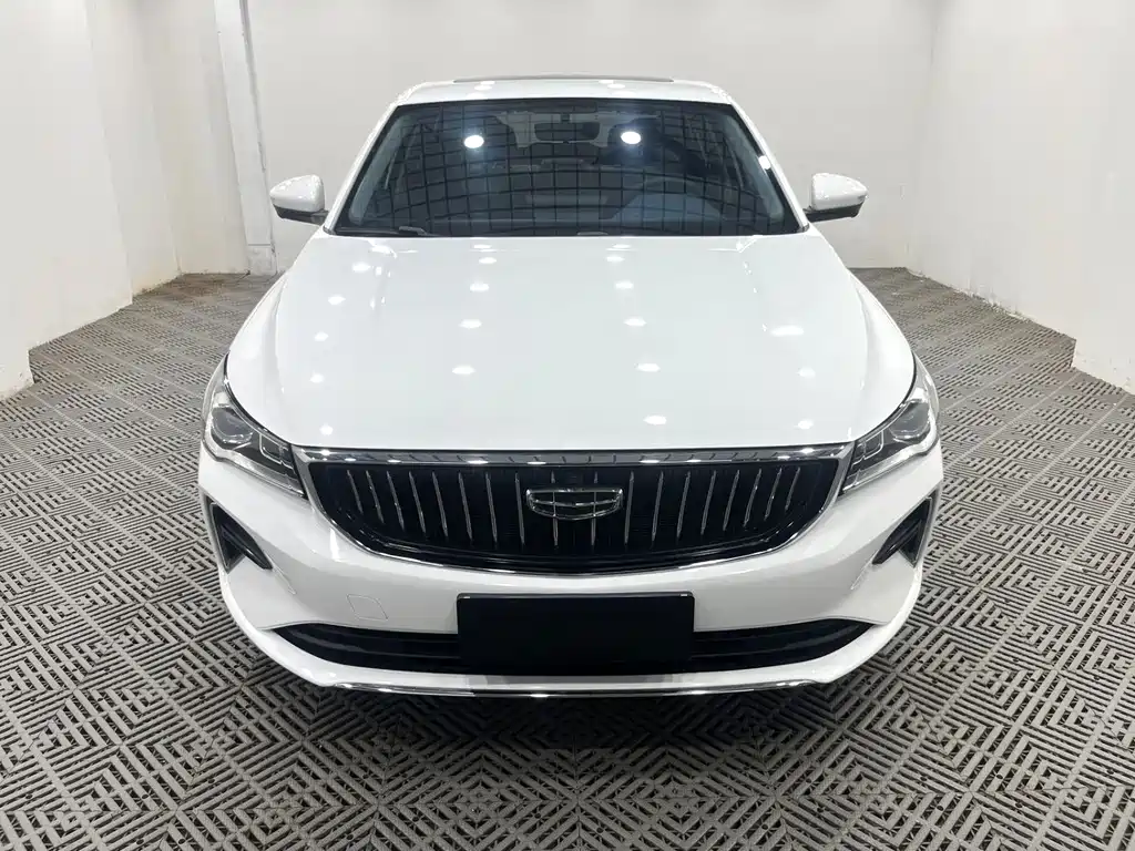 Emgrand 2022 4th Generation 1.5L CVT Premier Edition купить на сайте DeffCars