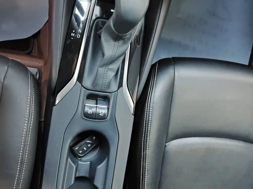 Corolla 2021 1.2T S-CVT Pioneer Edition купить на сайте DeffCars