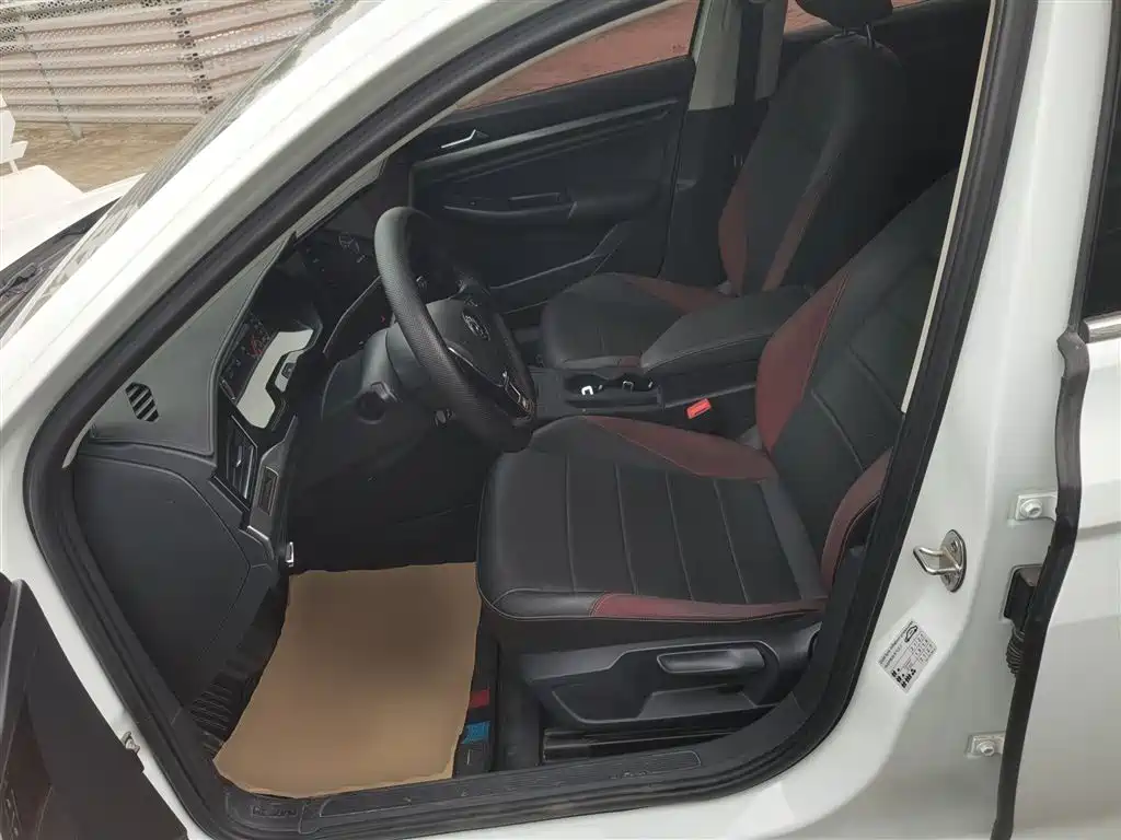 Bora 2020 1.5L automatic comfort model купить на сайте DeffCars