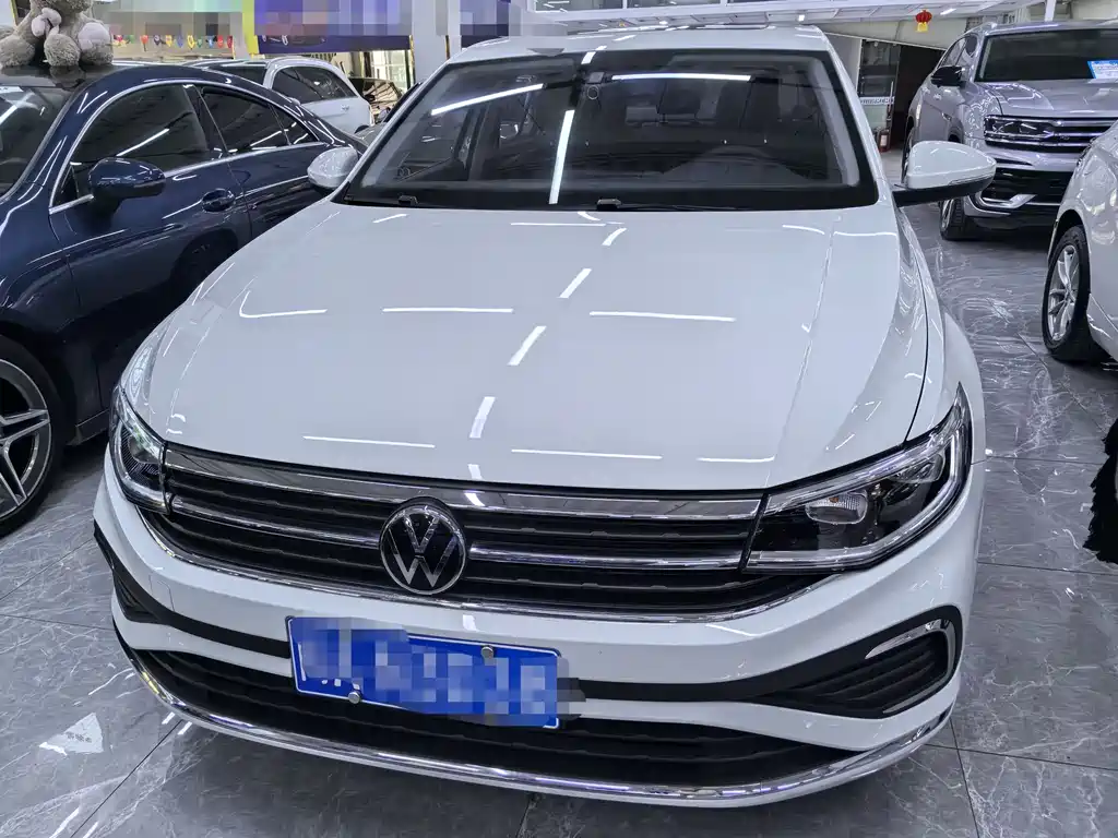 Bora 2024 200TSI DSG Yuexing Edition купить на сайте DeffCars
