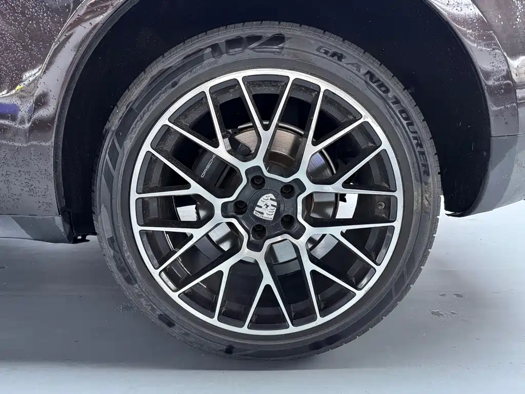 Macan 2018 Macan 2.0T купить на сайте DeffCars