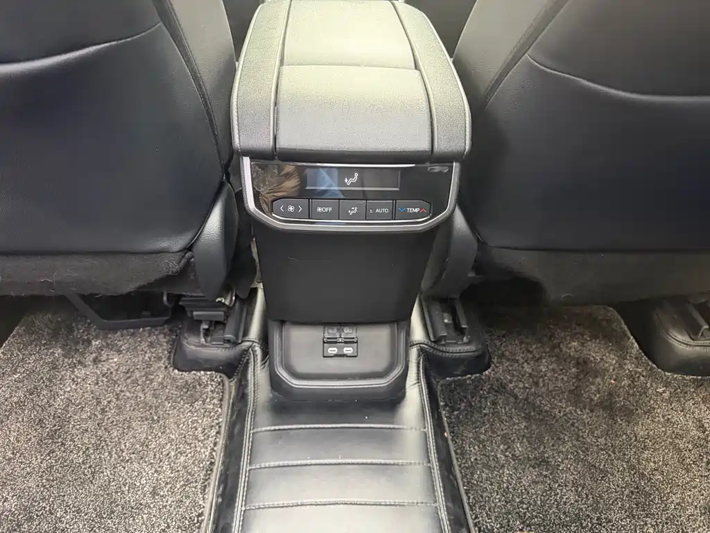 Highlander 2022 380T four-wheel drive luxury version 7 seats купить на сайте DeffCars