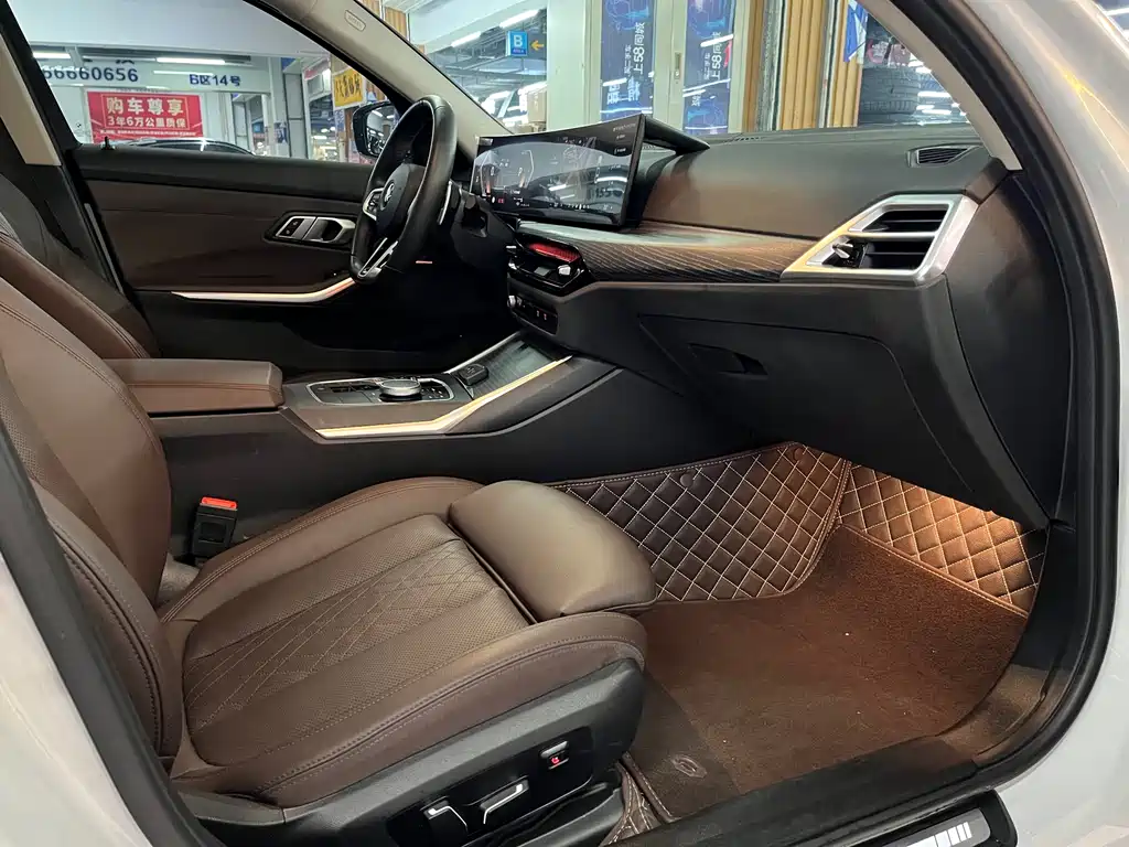 BMW 3 Series 2025 325Li M Sports Package купить на сайте DeffCars