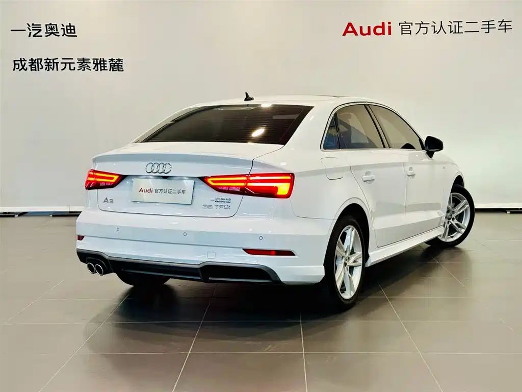 Audi A3 2020 Limousine 35 TFSI Fashion Type National VI купить на сайте DeffCars