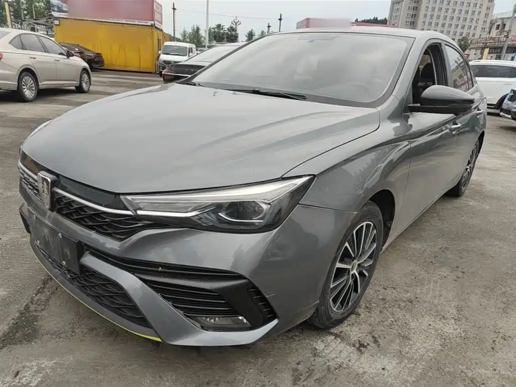 Roewe i5 2021 facelift 1.5L CVT diamond version купить на сайте DeffCars