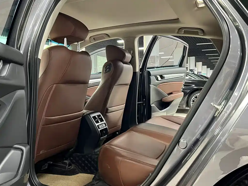 Accord 2018 Rui·Hybrid 2.0L Ruizhi Edition National VI купить на сайте DeffCars