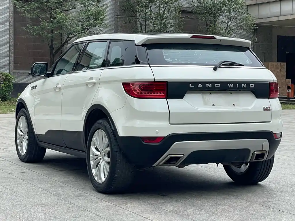 Landwind X7 2016 2.0T Panoramic Premium Edition купить на сайте DeffCars